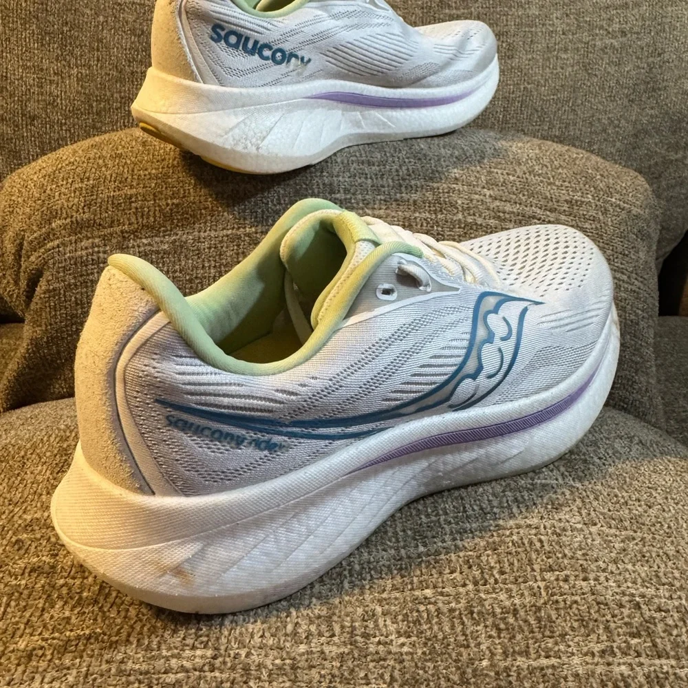 Saucony Ride 18 Women's White Running Shoes with Teal & Purple Accents Size 9.5 - Picture 10 of 11